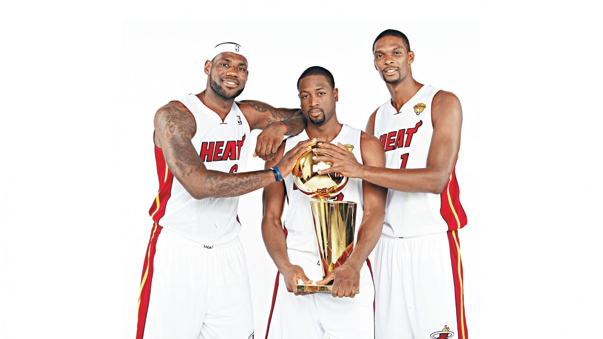 当硬仗遇上约基奇，深圳的胜利与篮球的哲学