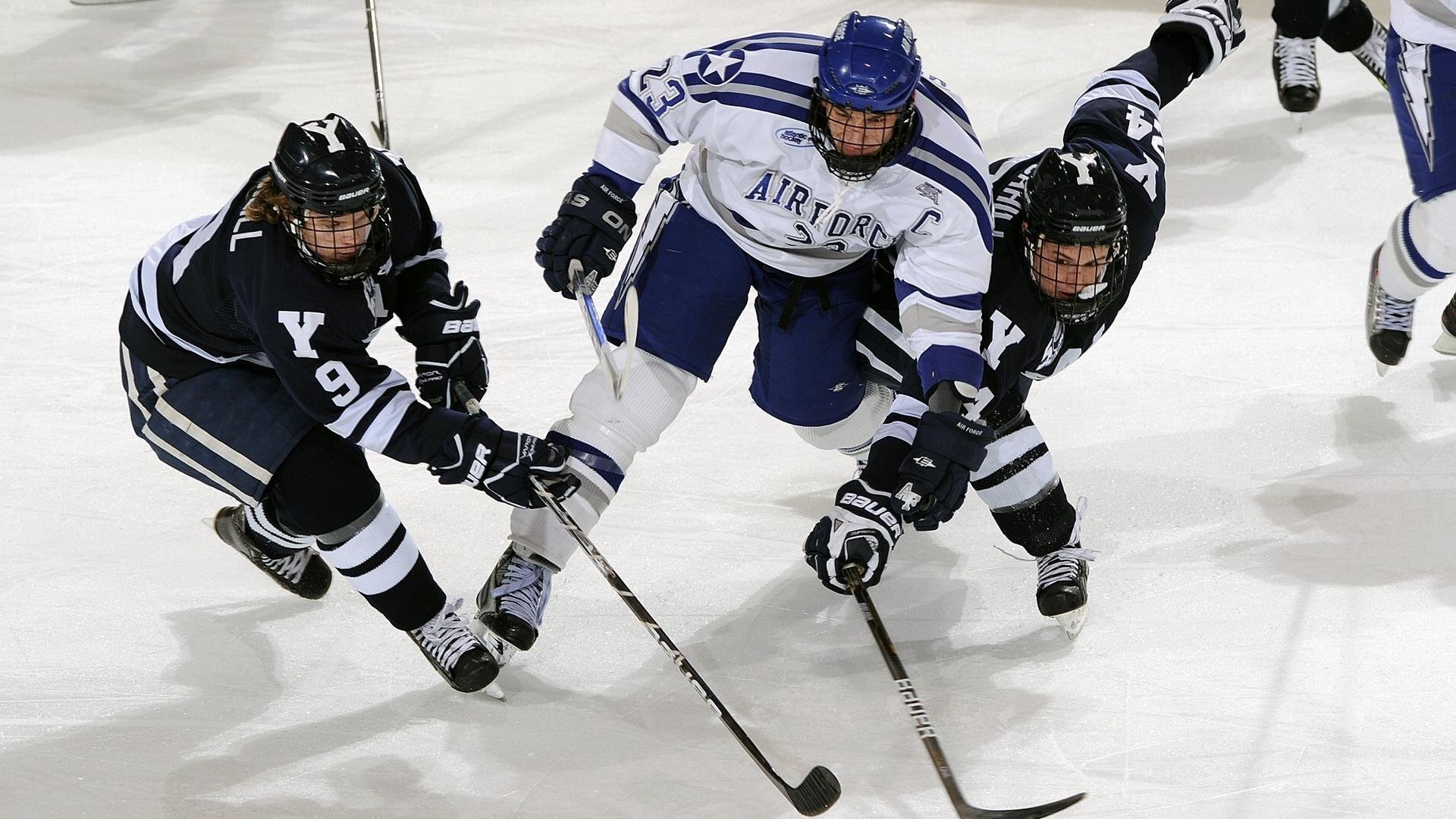 欧冠半决赛之夜，弗拉霍维奇压力下完成爆发